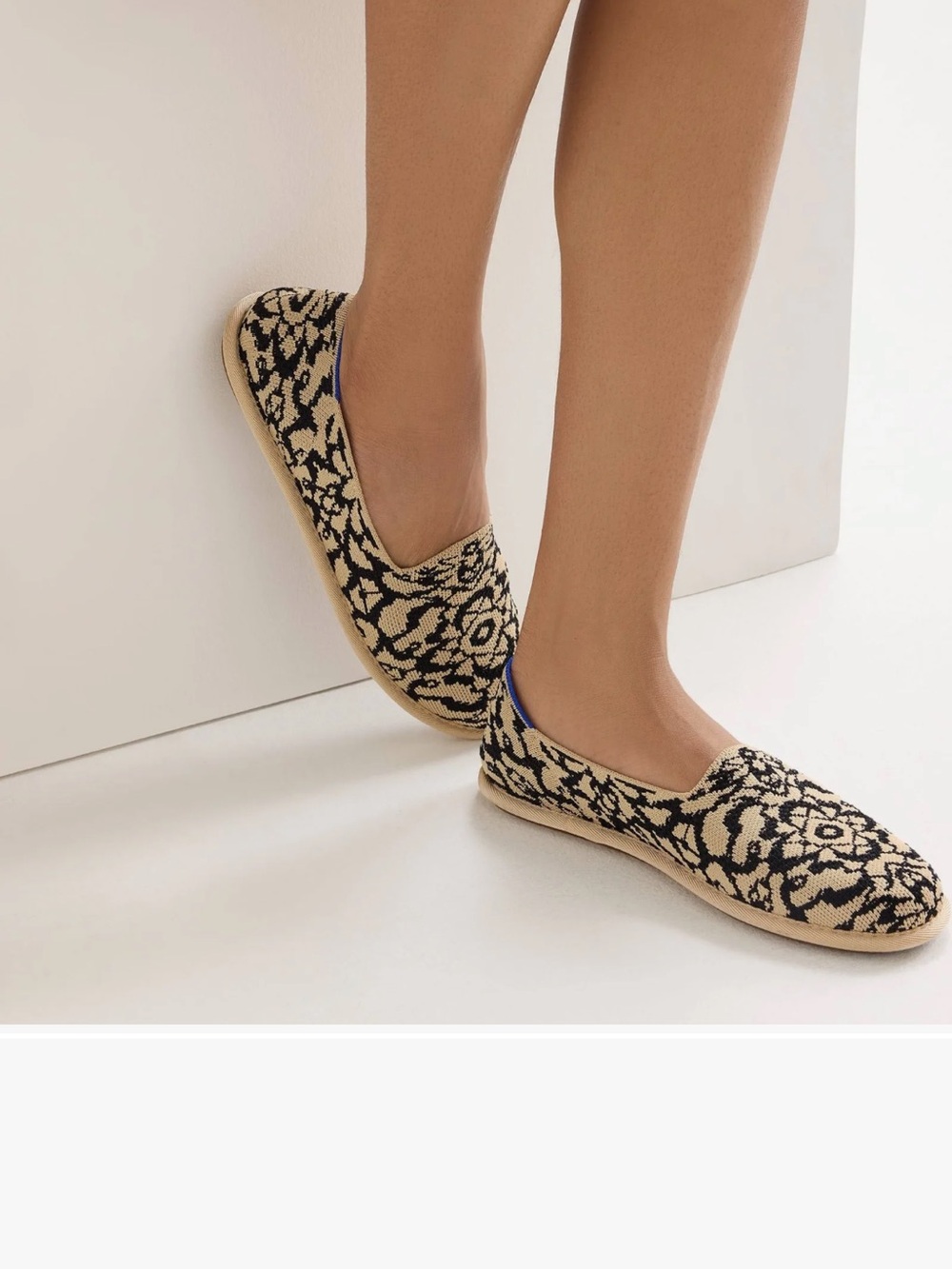 Rothy's Cruiser Loafer - Black and Cream Woven Floral Slip-Ons NWT